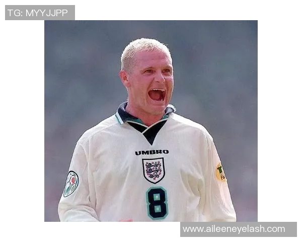 八号足球明星球员的传奇故事与辉煌成就揭秘 八号足球明星球员的传奇故事与辉煌成就揭秘