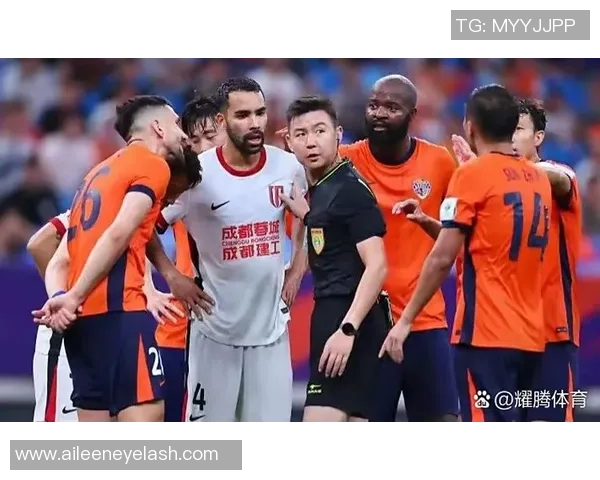 国足备战领导小组积极推进归化球员政策以提升球队竞争力